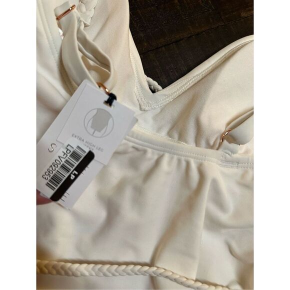 Shade and Shore White V Neck Boho Waist Tie One Piece Swimsuit Size XL - Picture 4 of 5